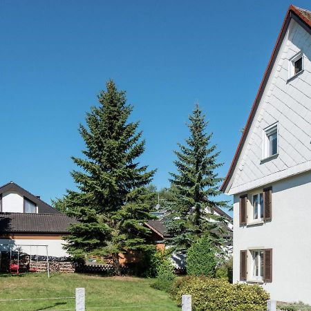 Cozy Apartment In Schwenningen With Garden Villingen-Schwenningen Extérieur photo