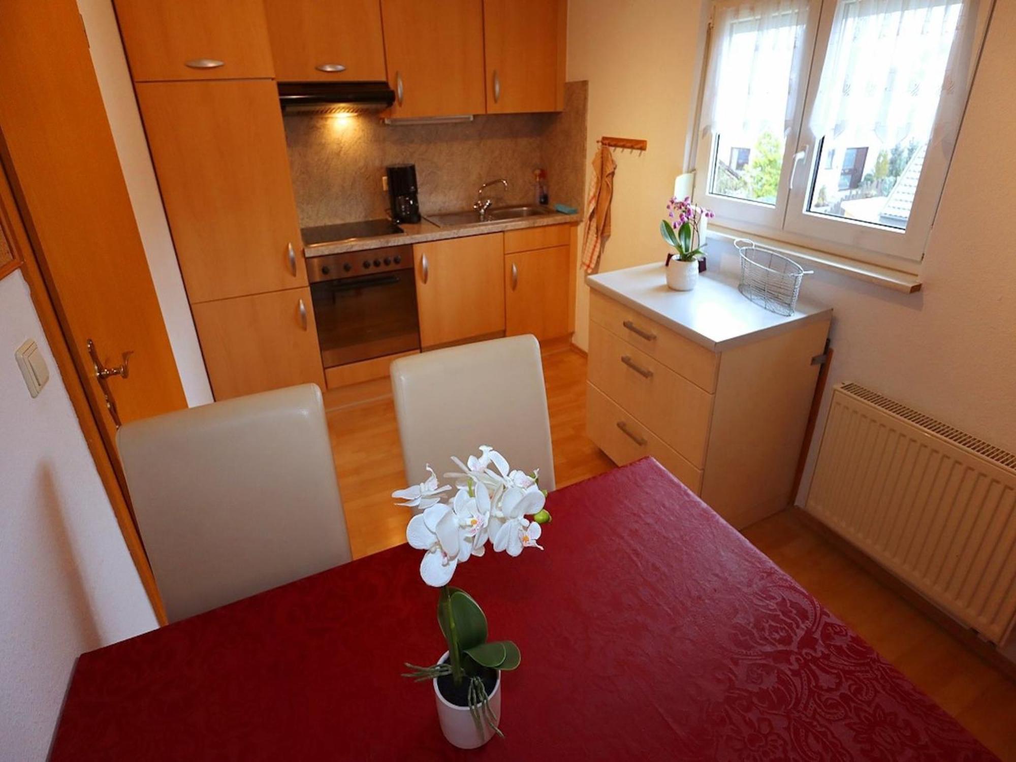 Cozy Apartment In Schwenningen With Garden Villingen-Schwenningen Extérieur photo