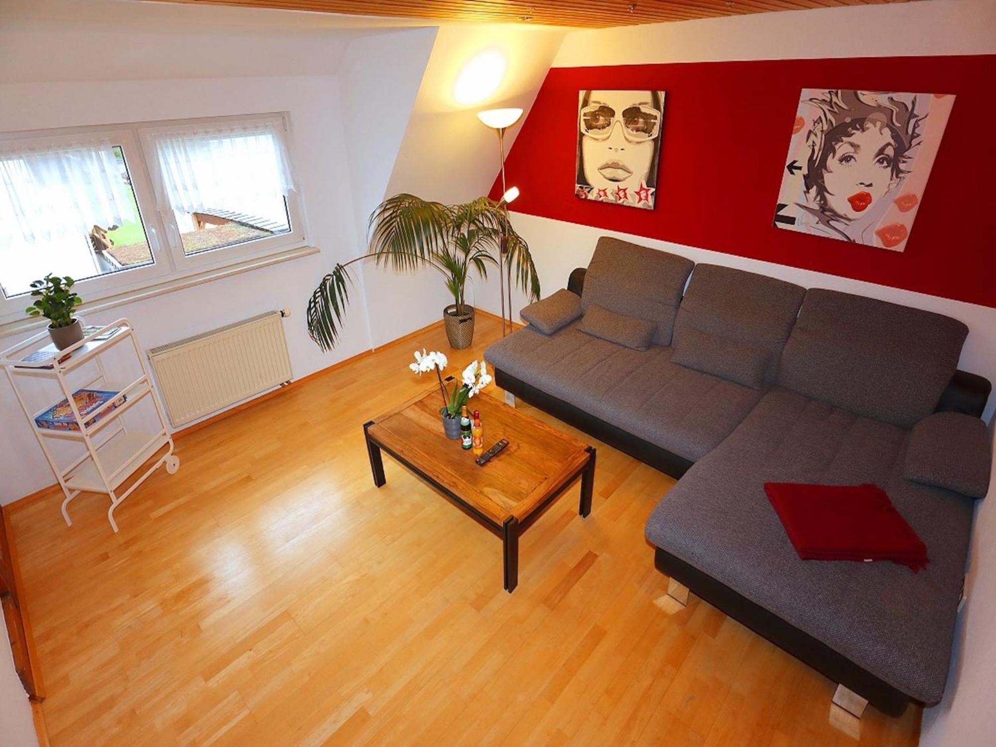 Cozy Apartment In Schwenningen With Garden Villingen-Schwenningen Extérieur photo